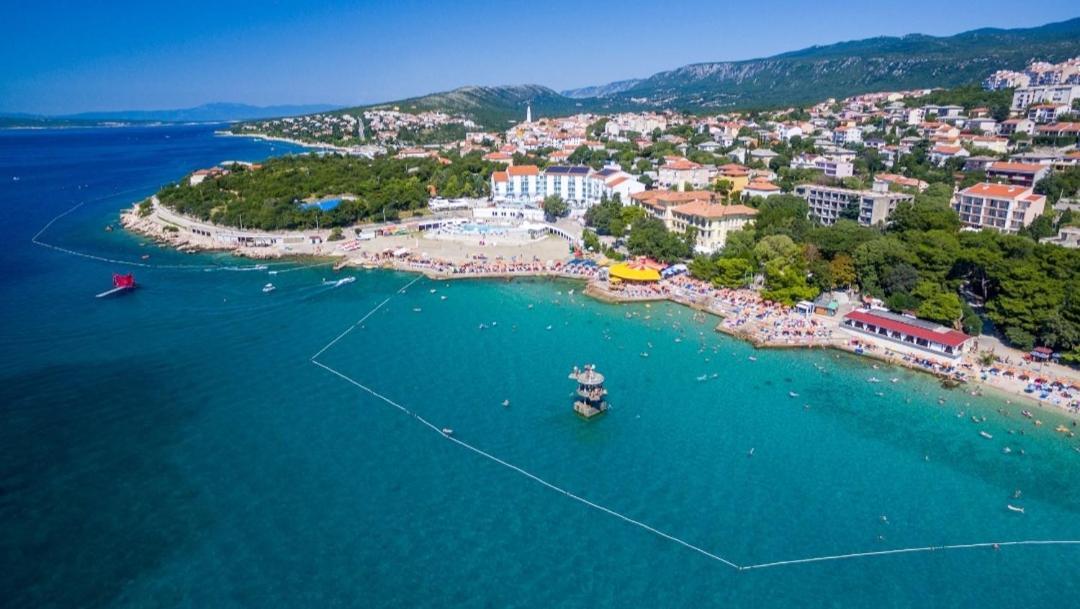 Apartmani Gabrijel Novi Vinodolski Eksteriør billede