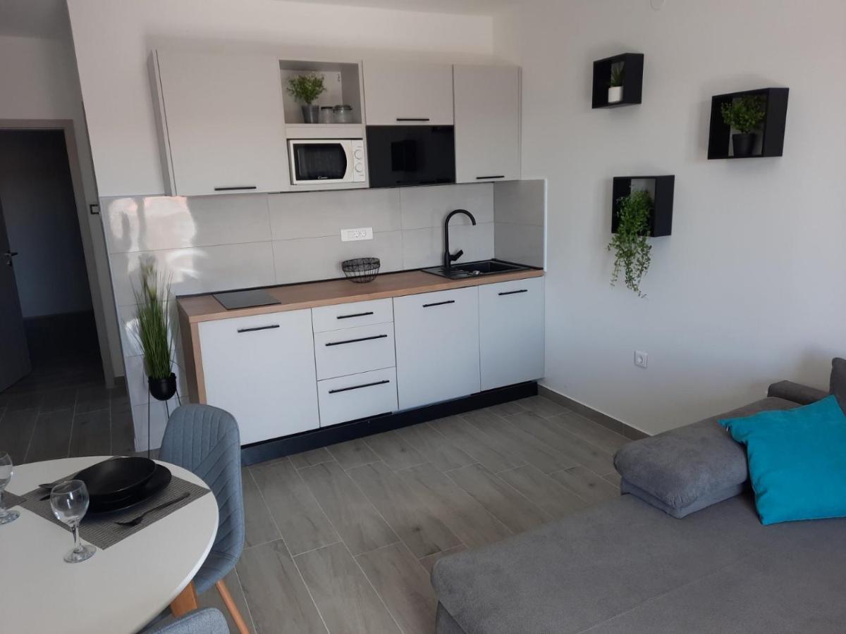 Apartmani Gabrijel Novi Vinodolski Eksteriør billede