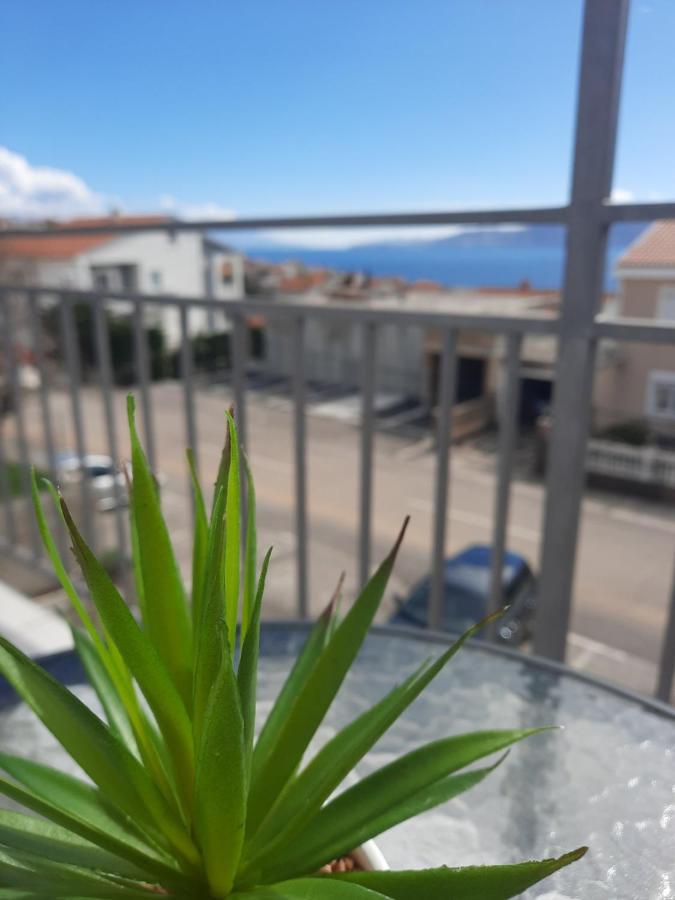 Apartmani Gabrijel Novi Vinodolski Eksteriør billede