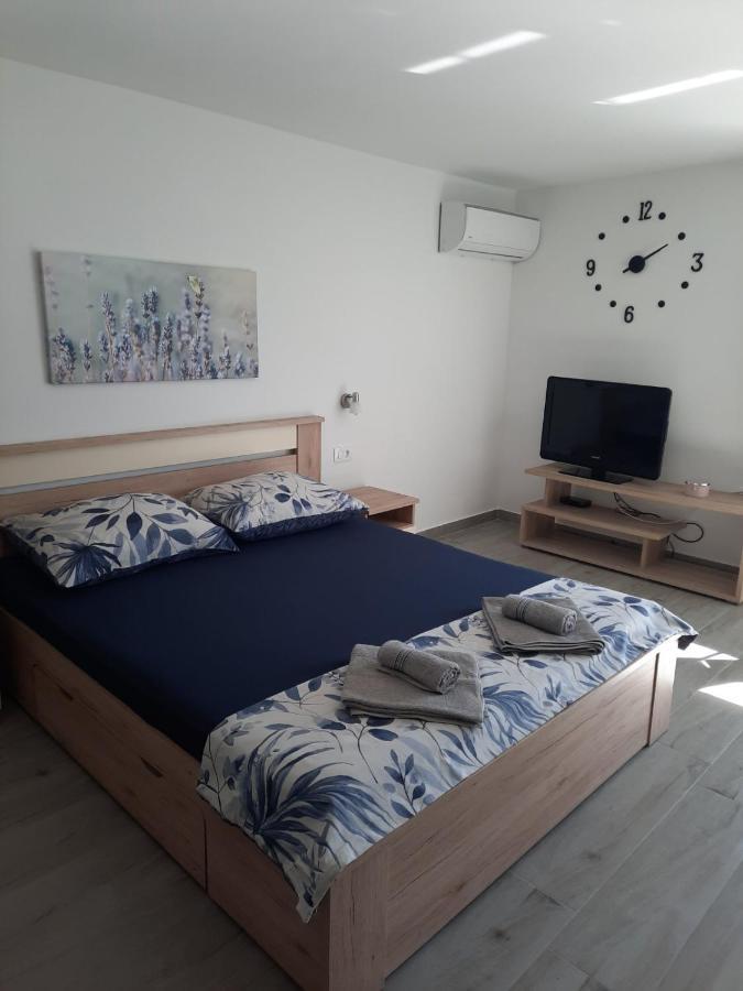 Apartmani Gabrijel Novi Vinodolski Eksteriør billede